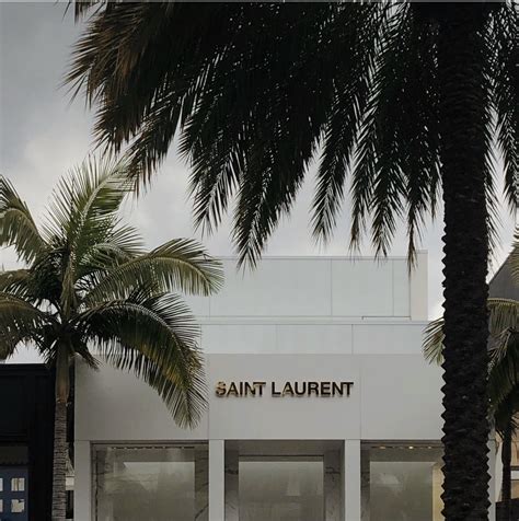 rob ysl store on rodeo drive